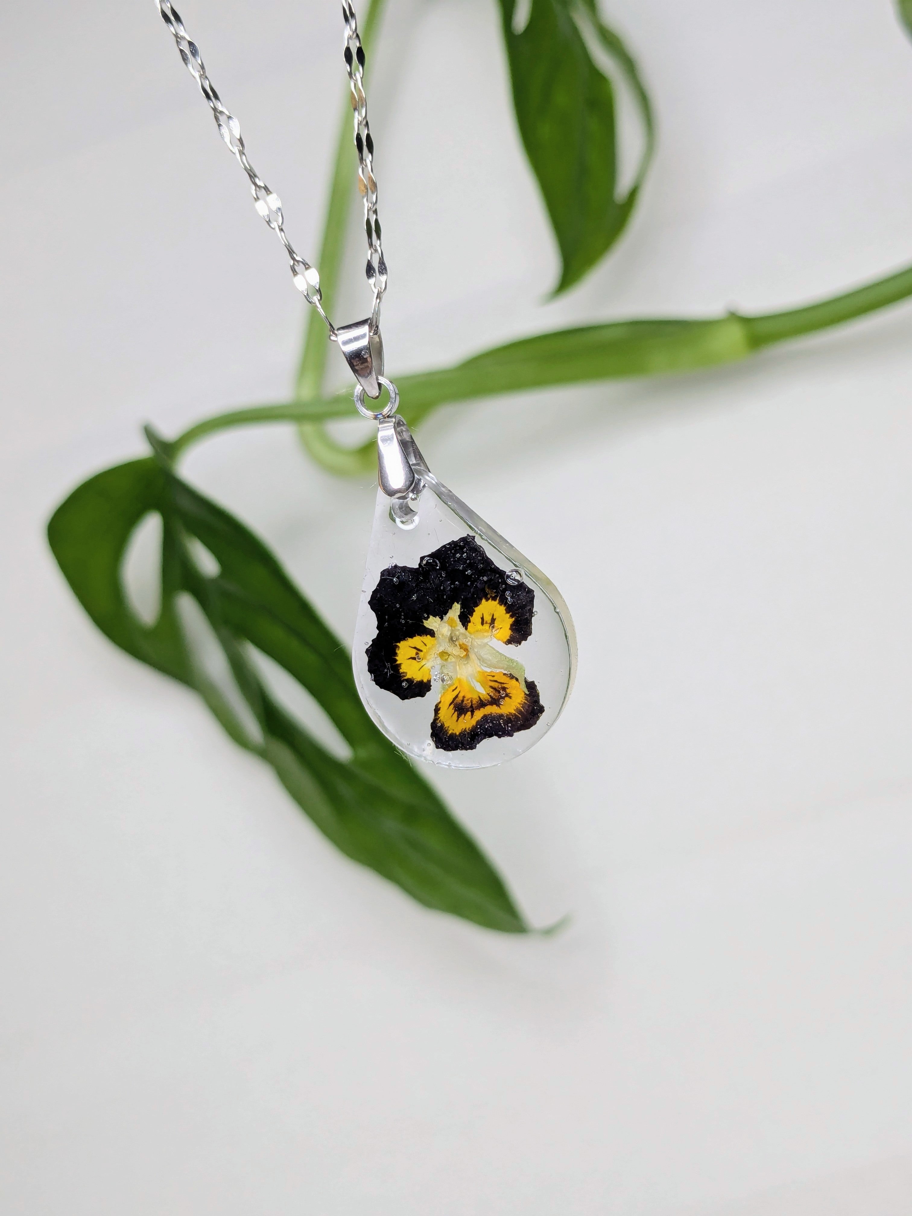 Pendentif Pensée