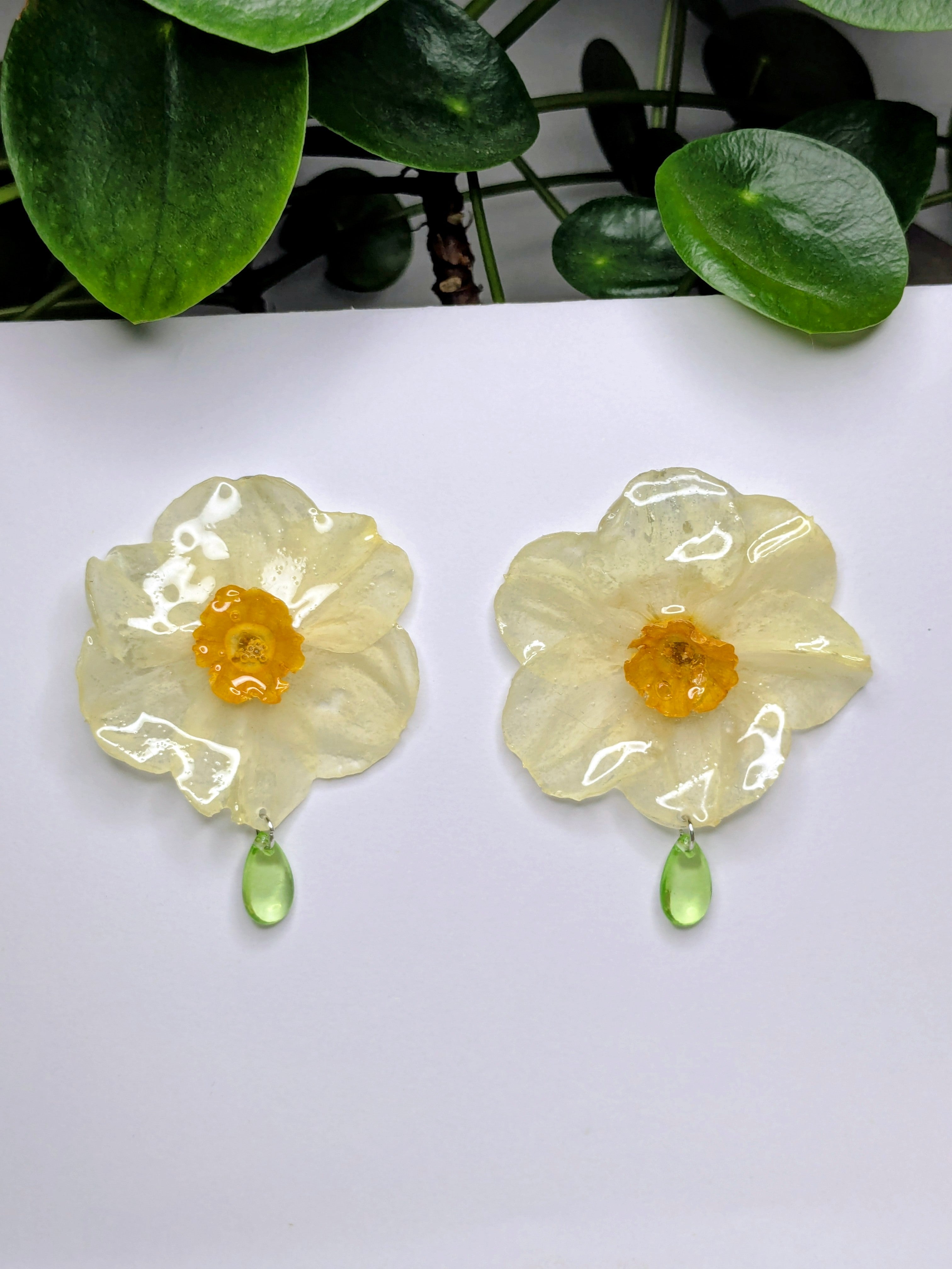 .Boucles d'oreilles Elvira Narcisses