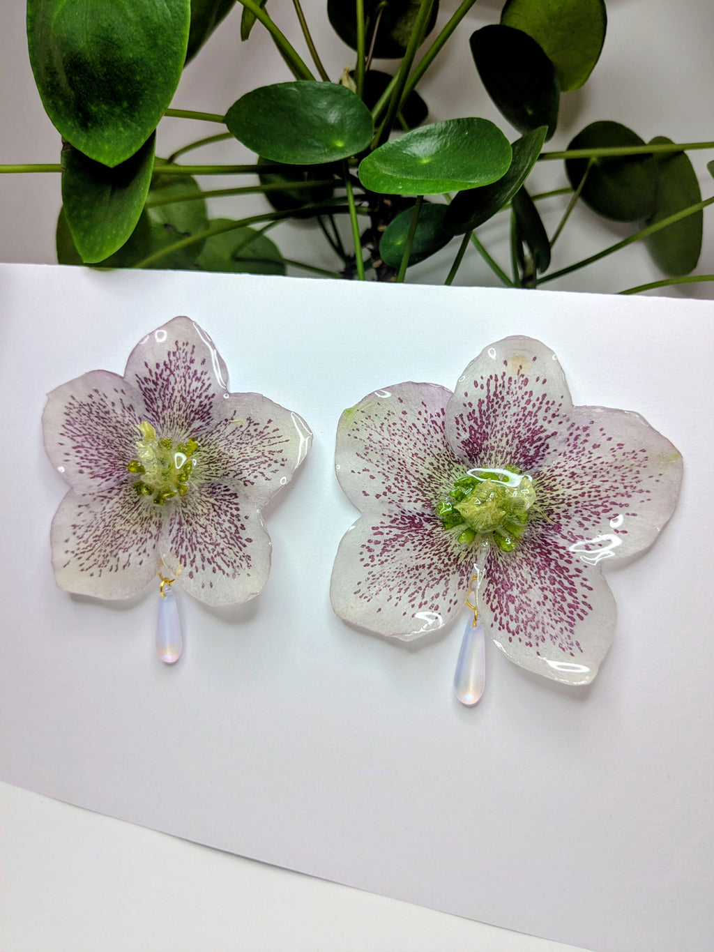 Boucles d'oreilles Hellébores XXL