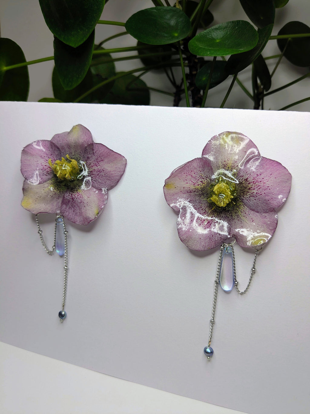 Boucles d'oreilles Hellébores
