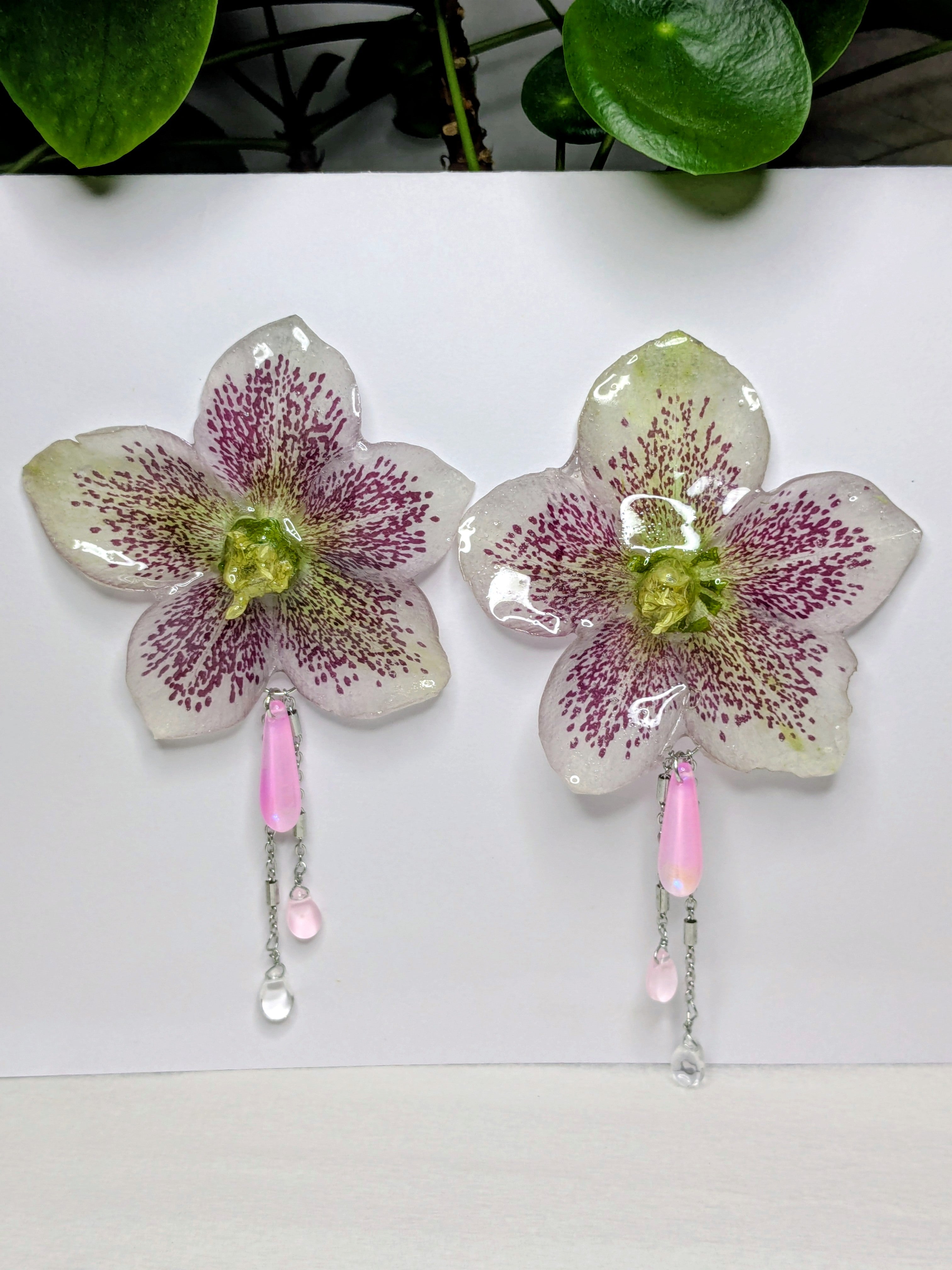 Boucles d'oreilles Hellébore XXL