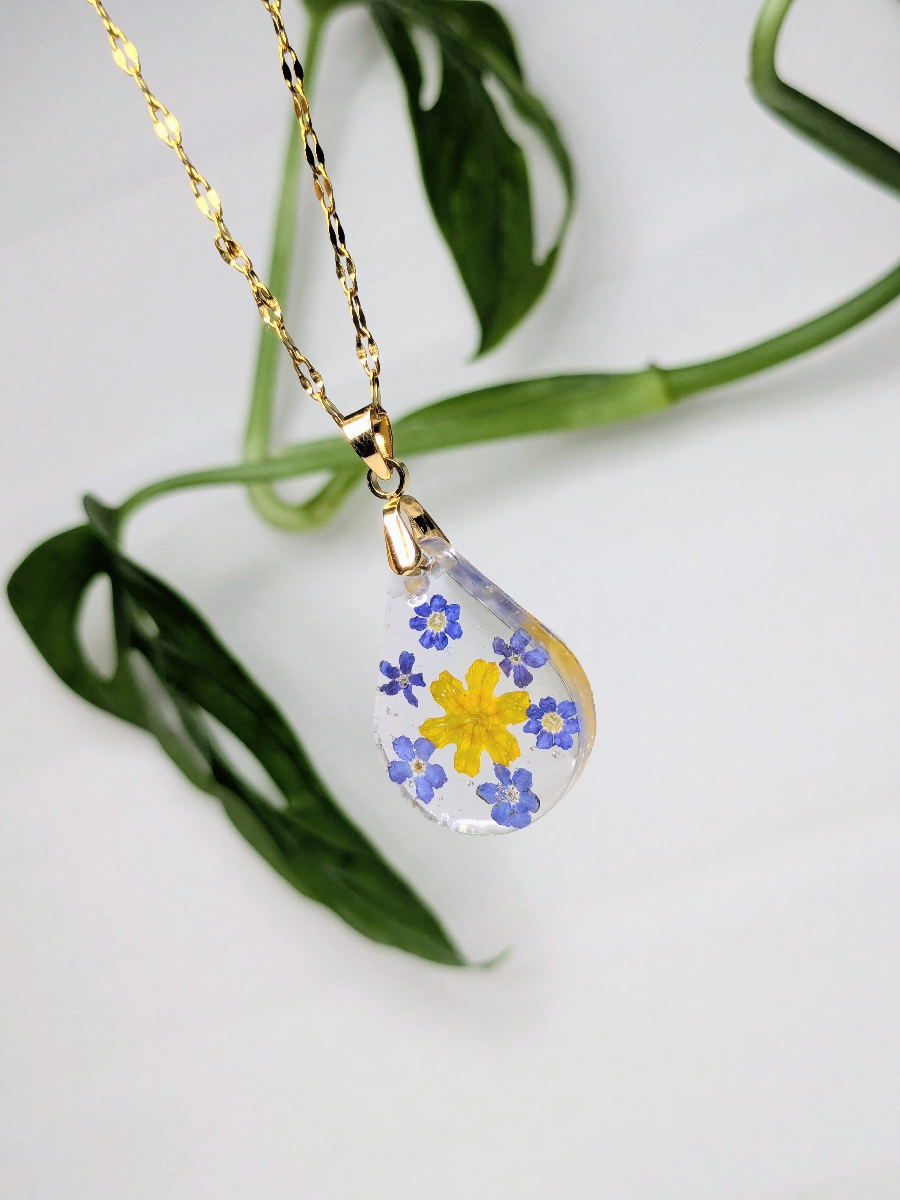 Pendentif Primevère et Myosotis