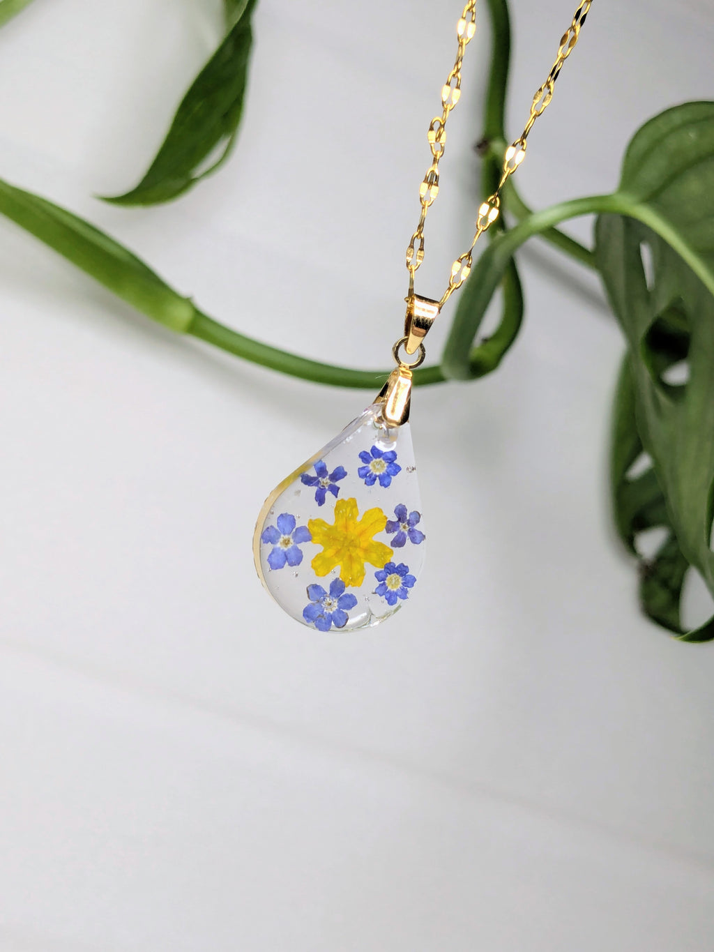 Pendentif Primevère et Myosotis
