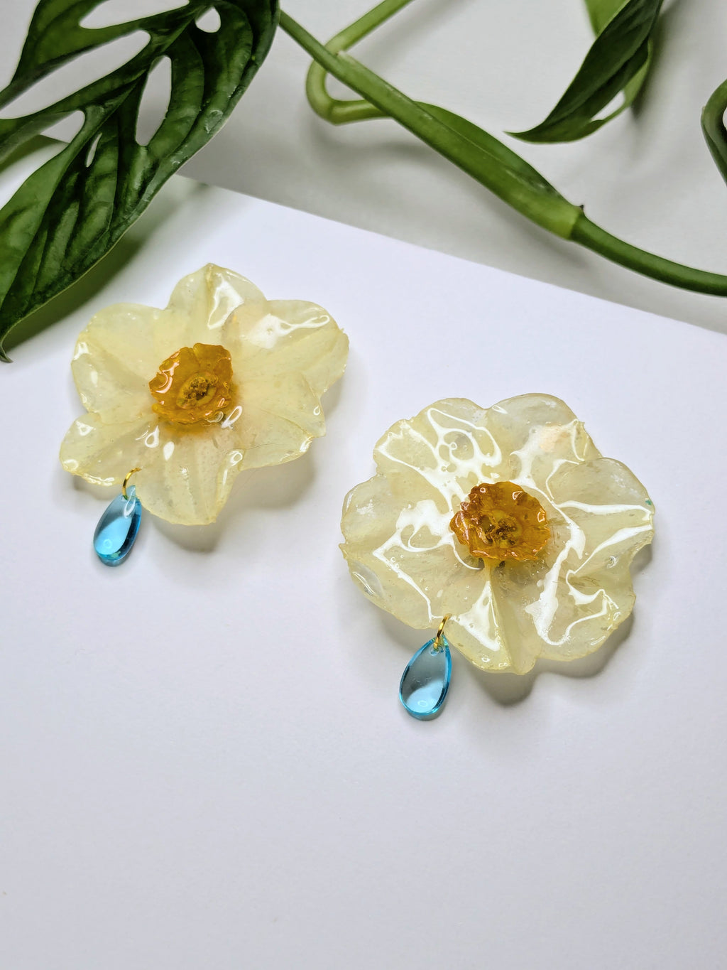 Boucles d'oreilles Elvira Narcisse géantes
