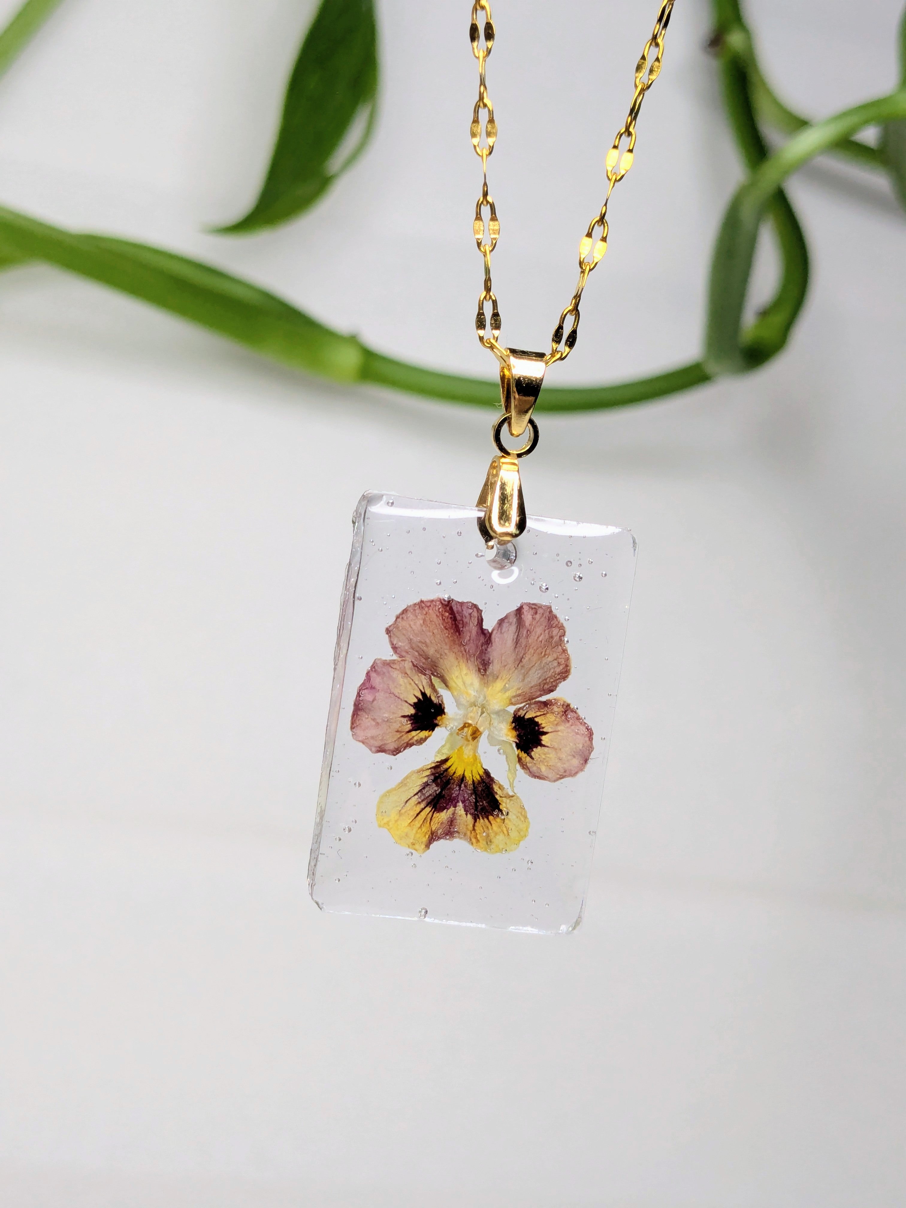 Pendentif Pensée