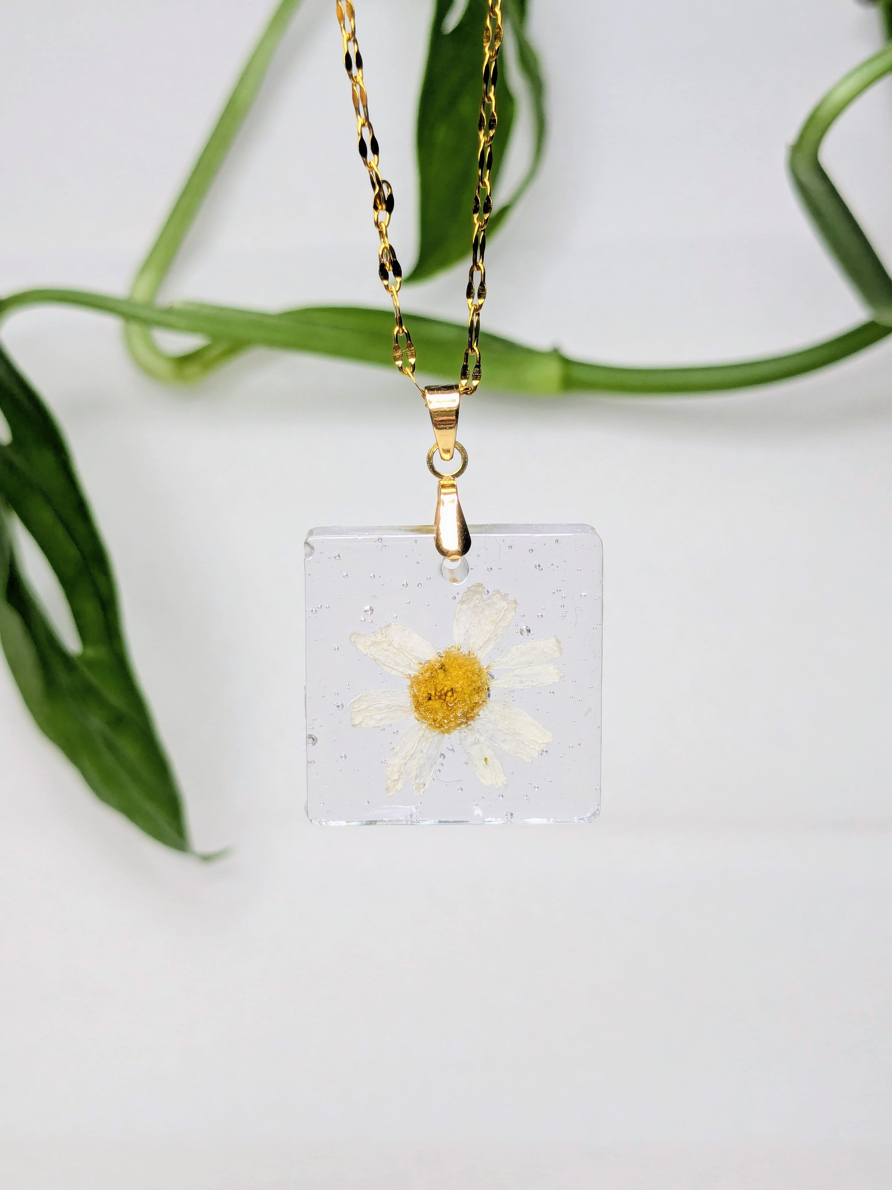 .Pendentif Camomille