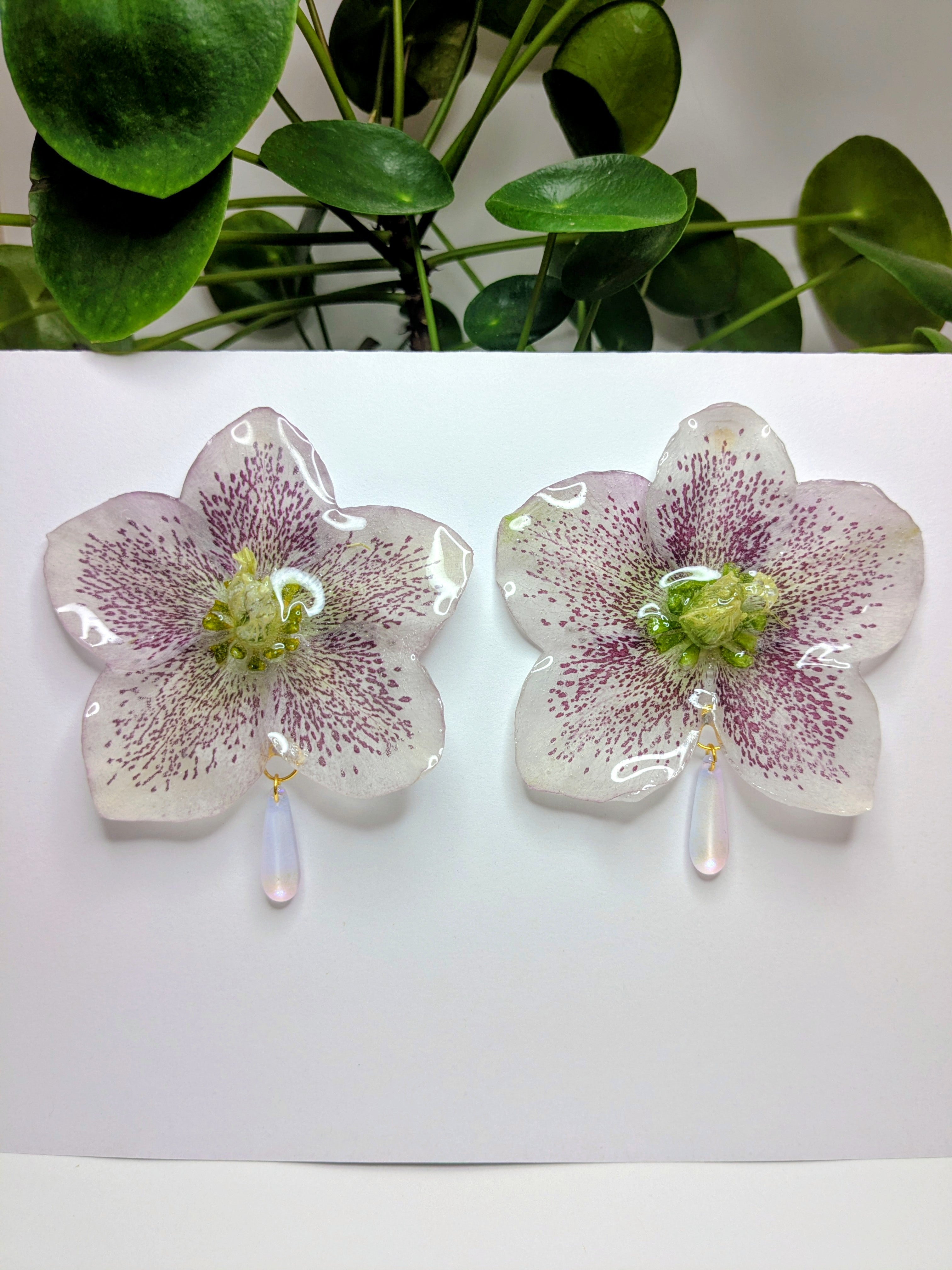 Boucles d'oreilles Hellébores XXL
