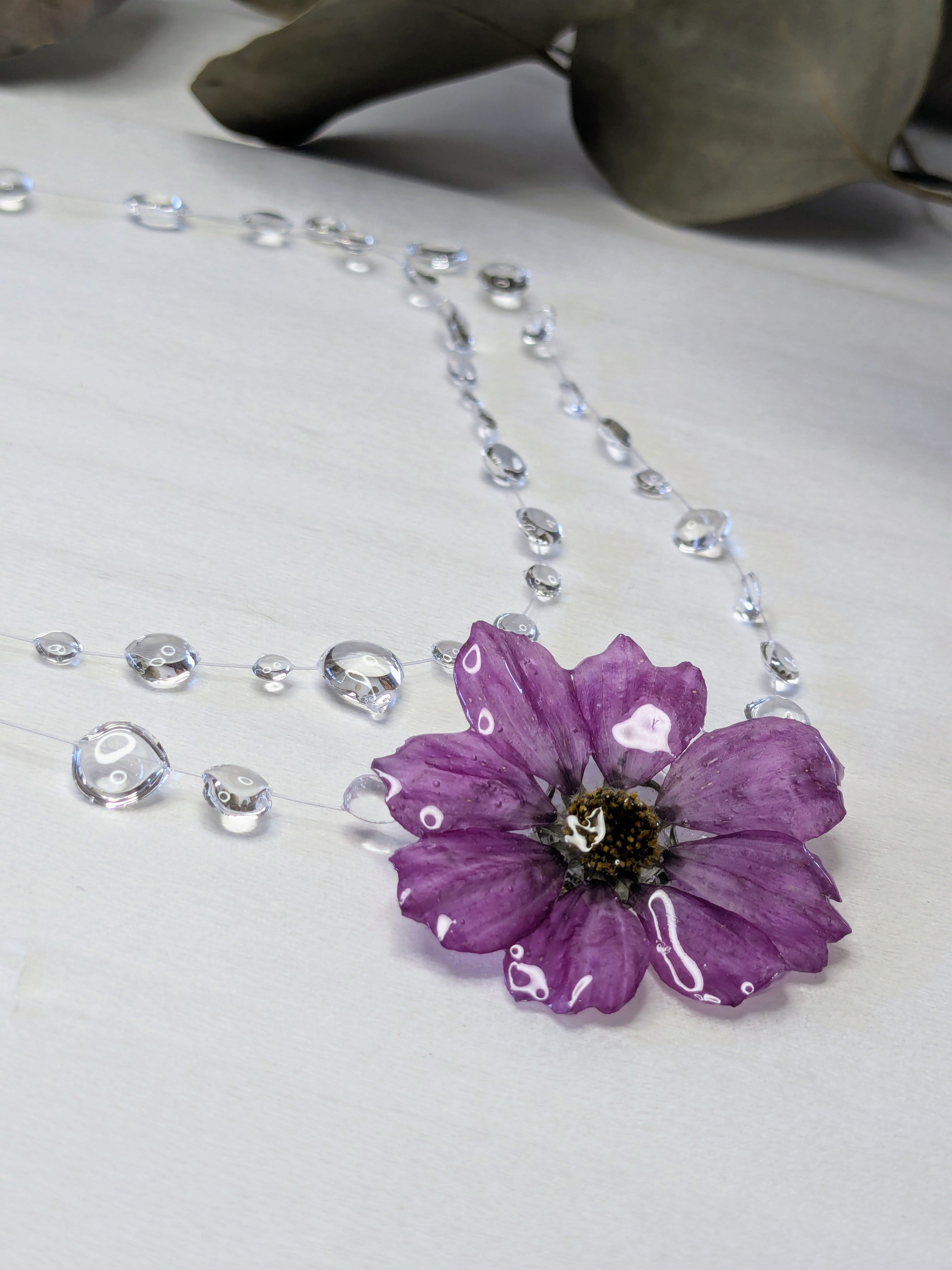 Collier Cosmos pluie