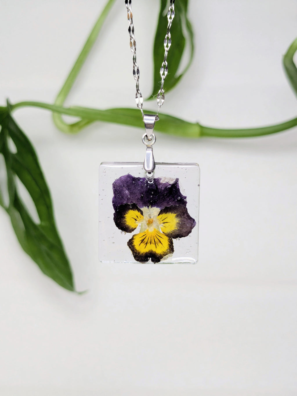 Pendentif Pensée