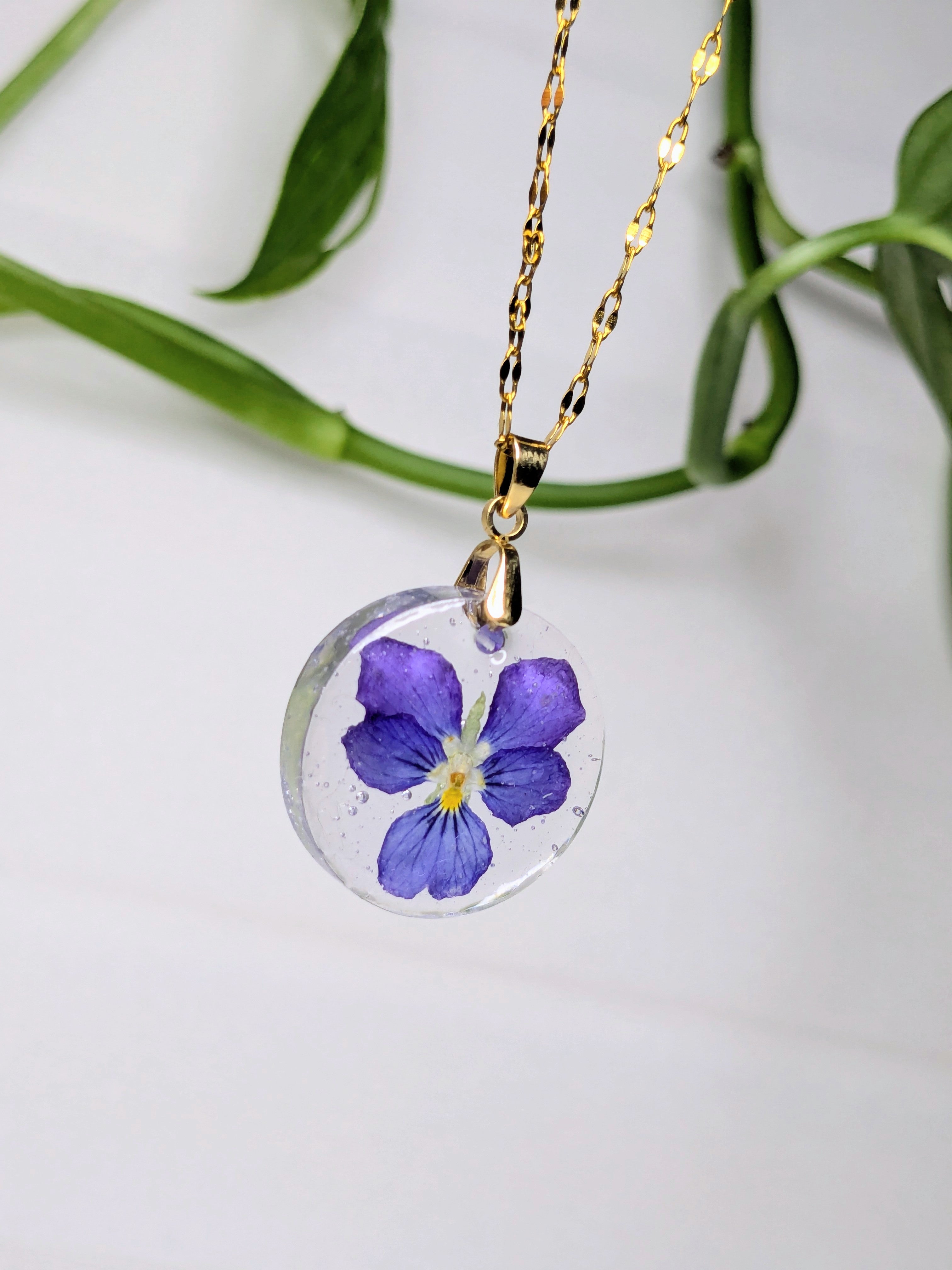 Pendentif Pensée