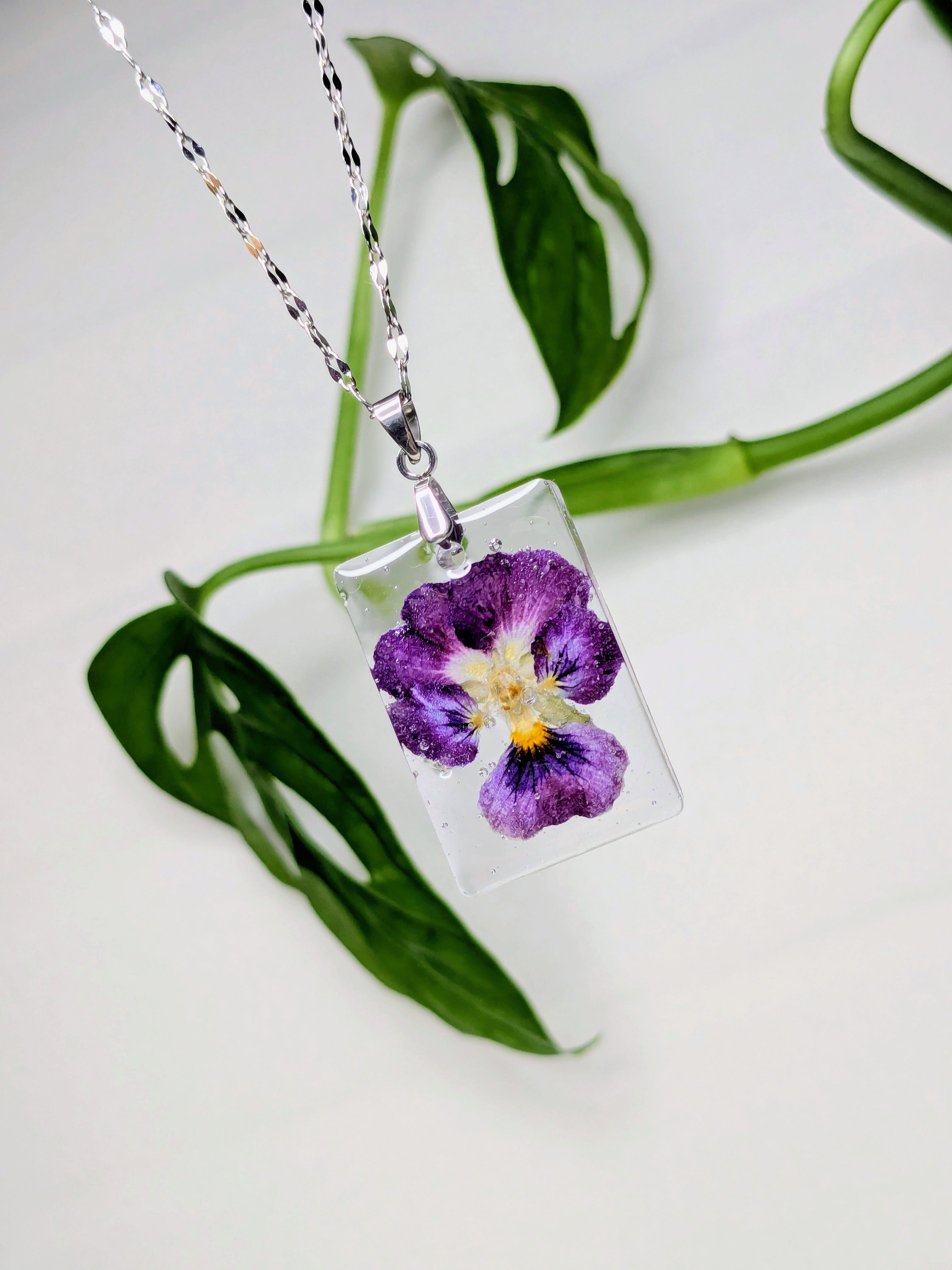 Pendentif Pensée