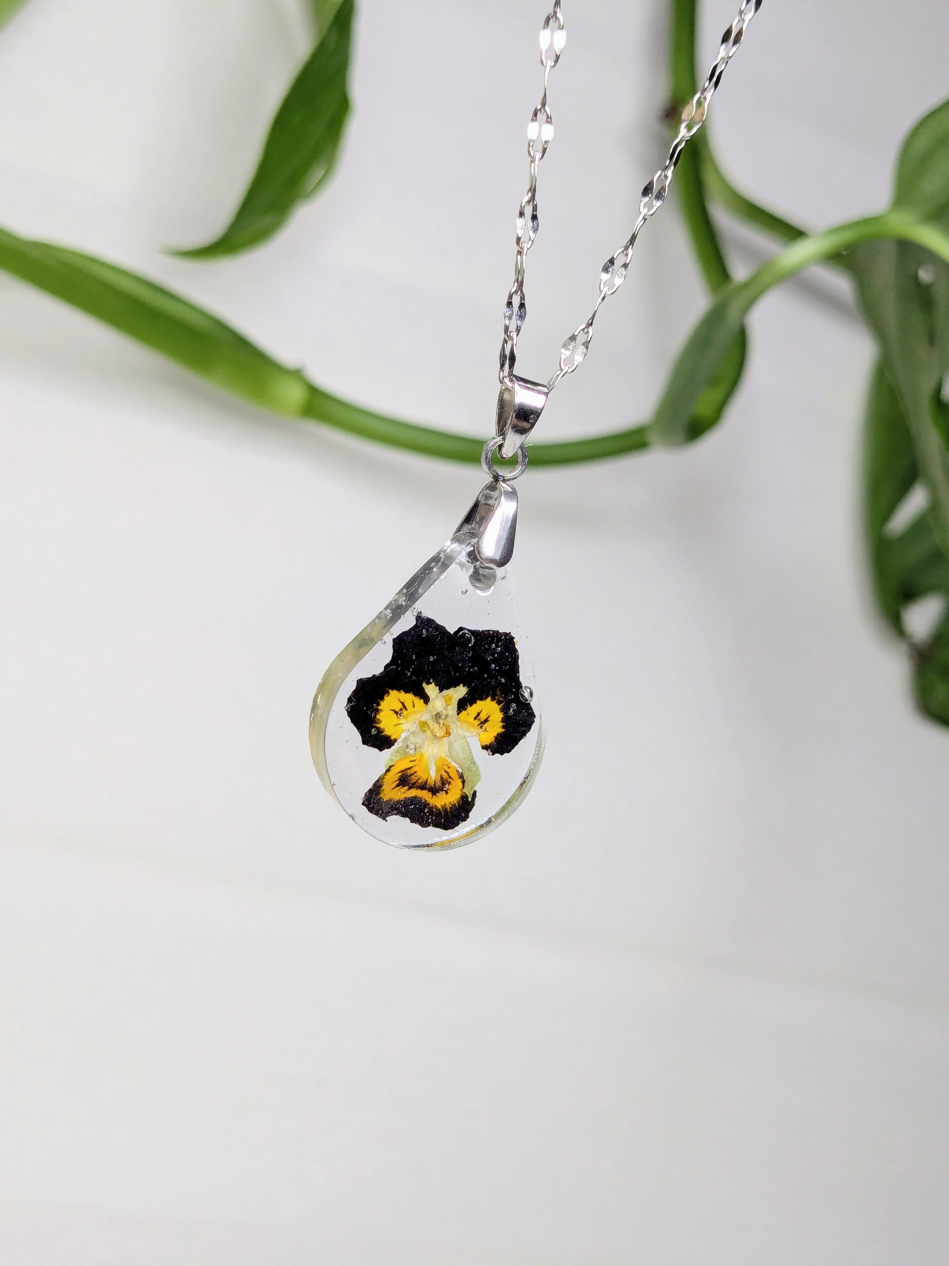 Pendentif Pensée
