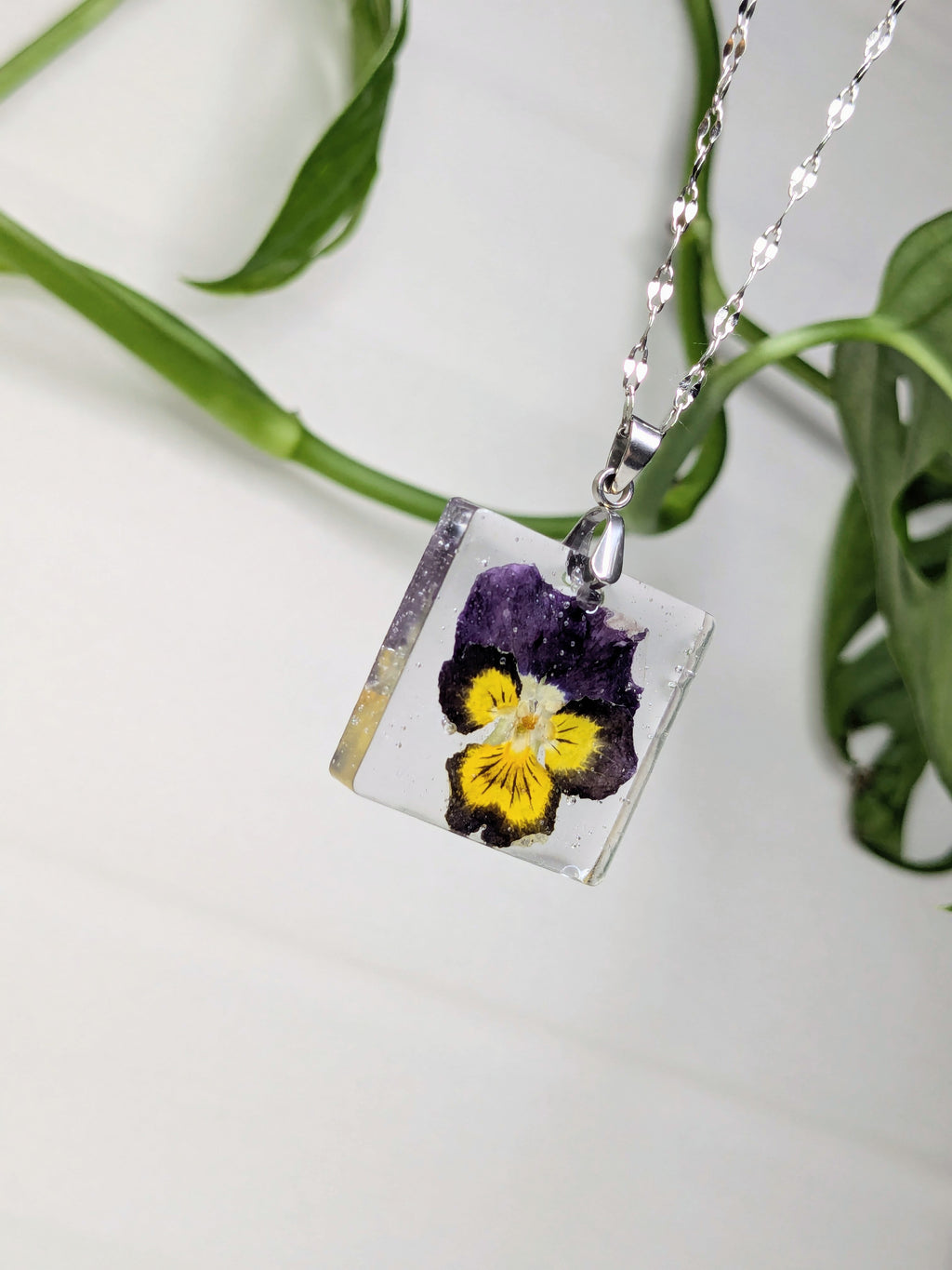 Pendentif Pensée