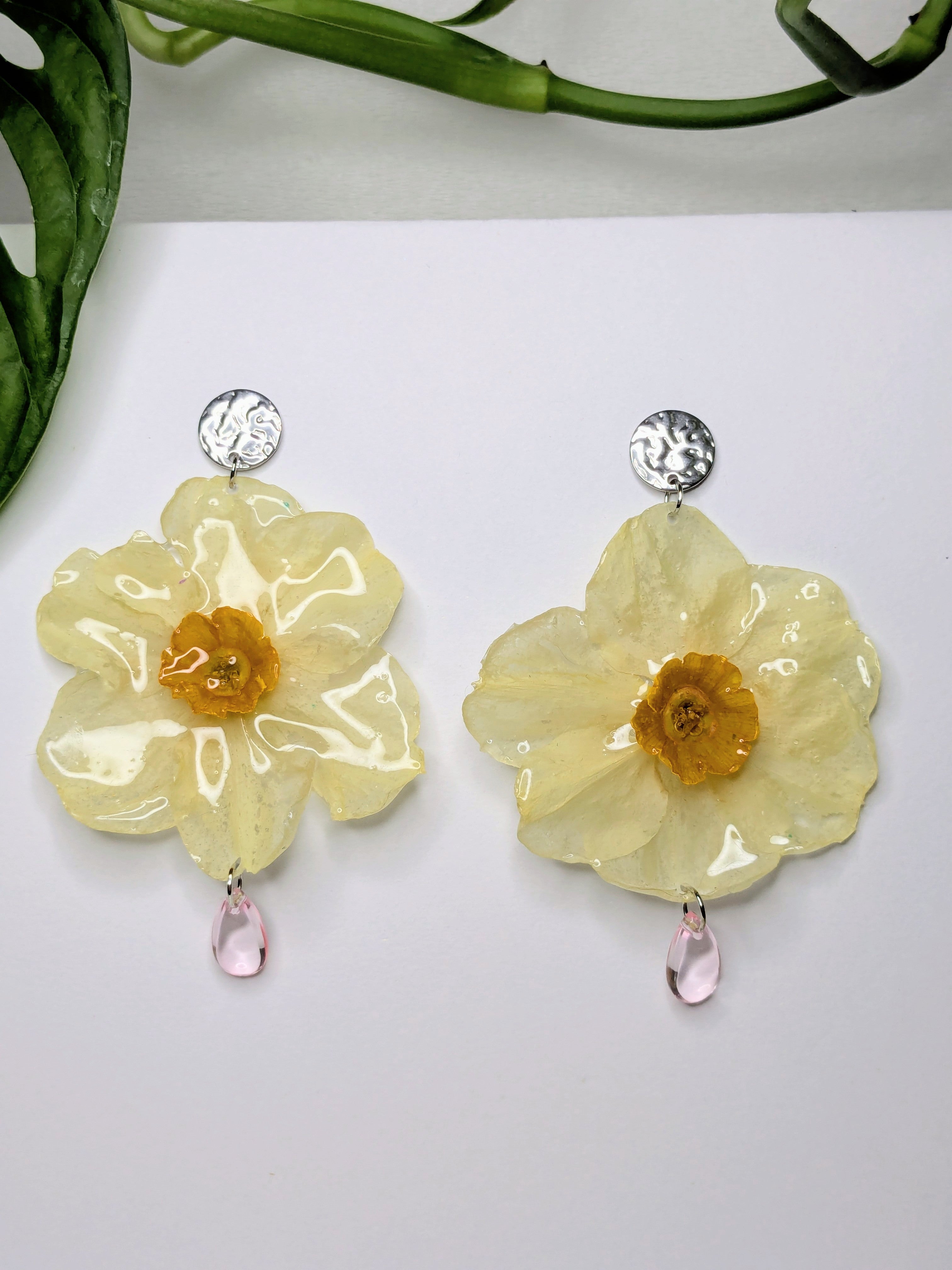 Boucles d'oreilles Zéphira Narcisses géantes